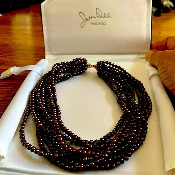 Freshwater pearls &14kY gold stamped clasp.JanDee custom jewler Chicago.8strand - Picture 1 of 7